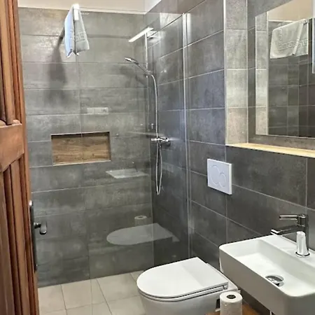 Zvonice Hojna Voda Guest house